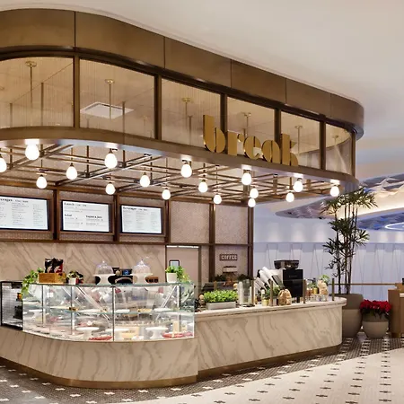 Fontainebleau Las Vegas, MICHELIN Key Award Hotel-3
